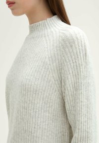 TOM TAILOR DENIM MIT STEHKRAGEN - Vesta - marble beige melange