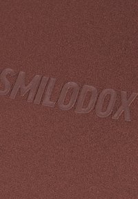 Smilodox CROP  brązowy