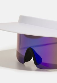 Urban Classics VISOR SUNGLASSES UNISEX - Aurinkolasit - white
