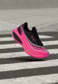 Δεν επιλέχθηκε, black/shock