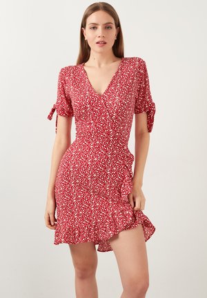Day dress - red