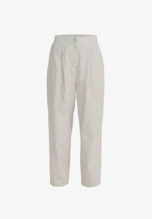 Lichte, hooggesneden plooibroek in een crèmekleurige stof met dunne verticale strepen. Heeft een sluiting met één knop en zijzakken.