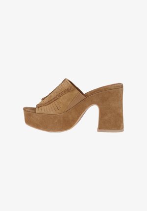 Luciano Barachini, SANDALS - Ciabattine con tacco - beige