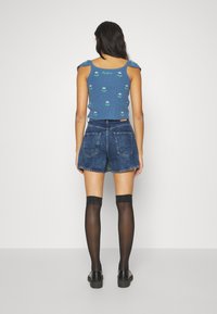 Pepe Jeans Triko s potiskem - blue