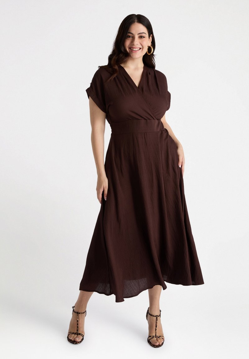 Fiorella Rubino Vestito casual marrone