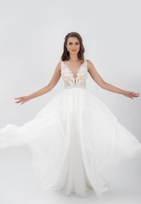 Hochzeitsatelier Irvalda - Galajurk - white - 1