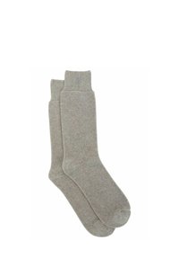 Graue Socken aus weichem Stoff, mit einem gerippten Bündchen und glatter Textur. Das Design ist einfach, ohne Muster oder Akzente.
