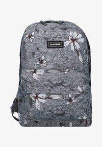 Unselected, crescent floral