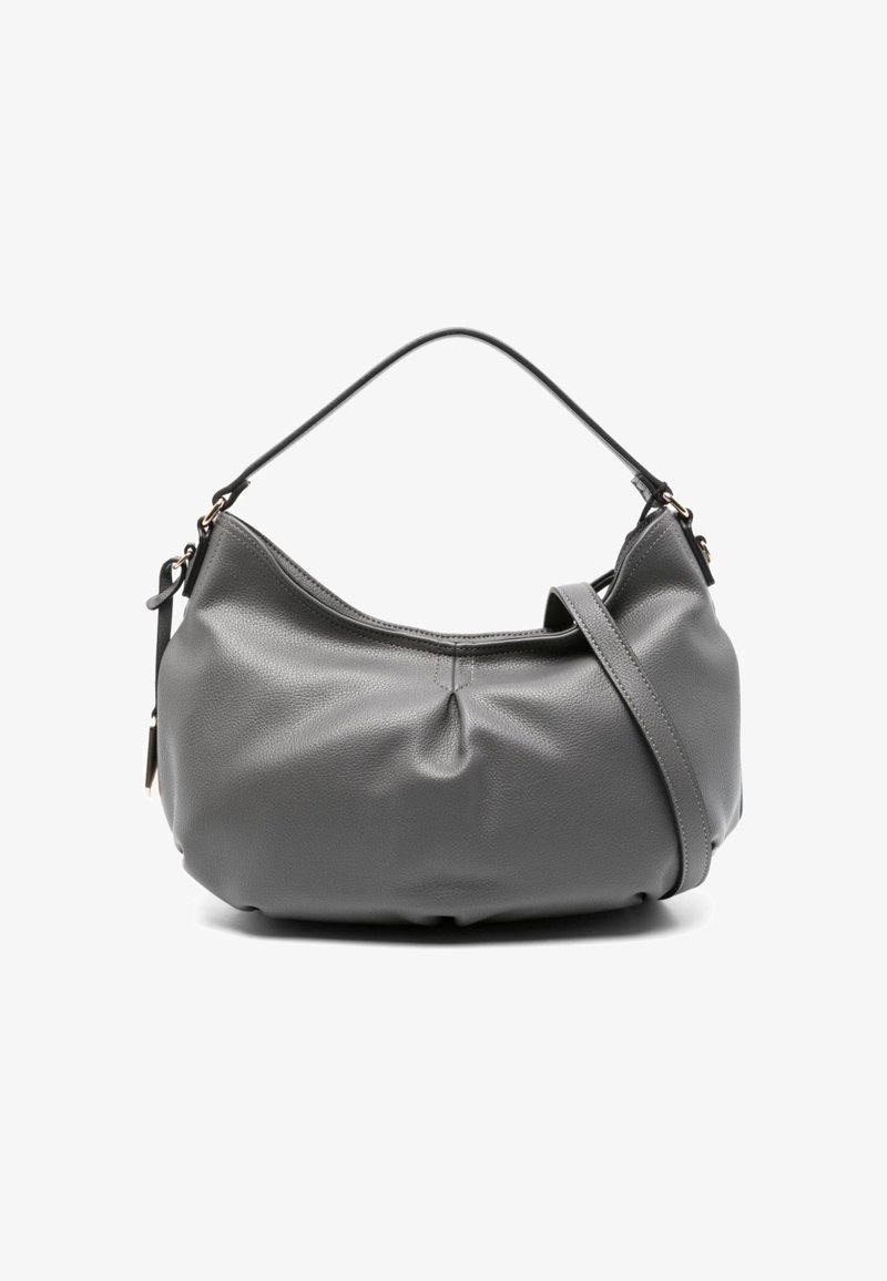 Borsa in pelle grigia con forma arrotondata, texture liscia, corta tracolla e un sottile dettaglio a pieghe sul davanti.