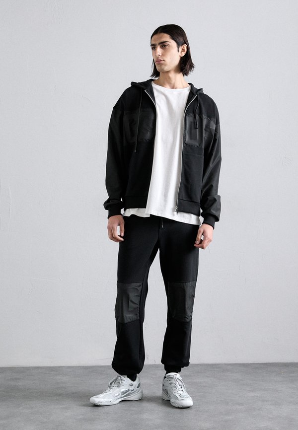 BAND LOGO - Tracksuit bottoms4