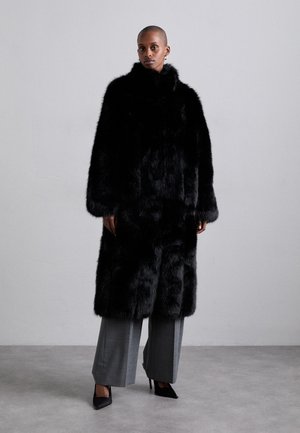 EXCLUSIVE LONG COAT - Vinterfrakke - black