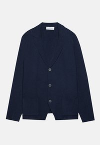 Marineblaue Strickblazer mit Reverskragen, fünf Knöpfen, zwei Fronttaschen und langen Ärmeln. Hergestellt aus weichem Material.