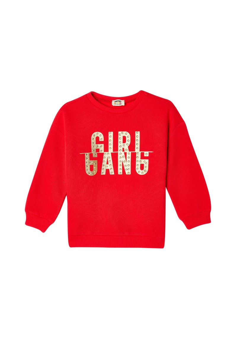 Felpa rossa con maniche lunghe che presenta la scritta "GIRL GANG" in lettering metallico dorato, su una texture di tessuto liscia.