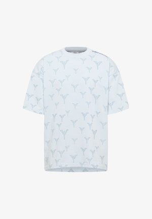 Rövid ujjú, világoskék színű pamut póló, egyszínű virágmintával és környakú kivágással. Márkajelzés található a vállnál.