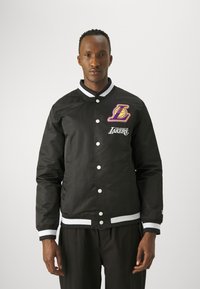 New Era NBA LOS ANGELES LAKERS LOGO SELECT JACKET - Vereinsmannschaften - black