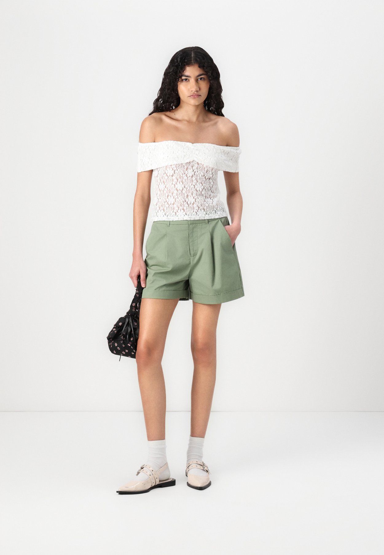 ONLLORENZA OFF SHOULDER