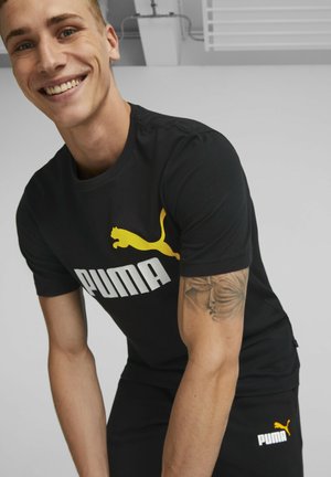 ESSENTIALS - T-shirt con stampa - black