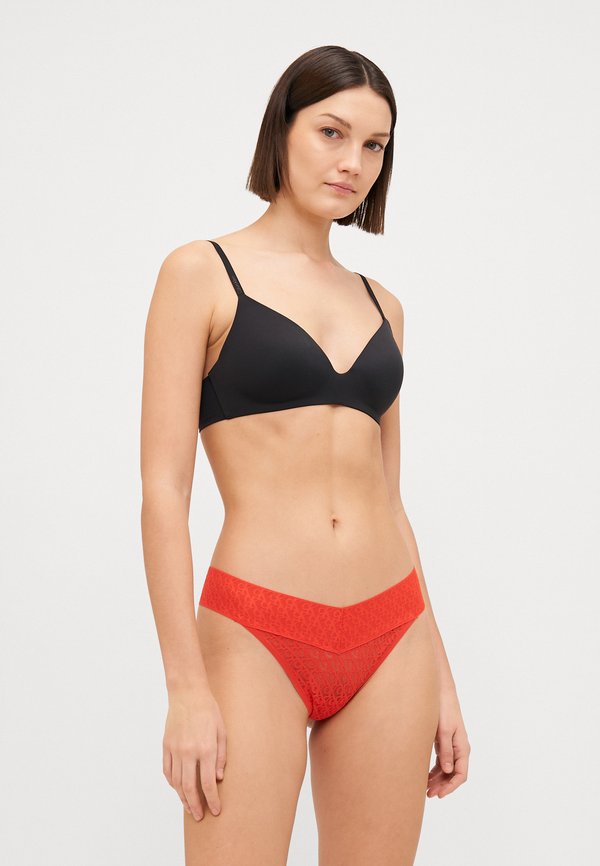 LOW RISE THONG ICON LOGO LACE - Thong - molten3