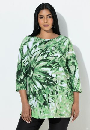 PIMASHIRT, ZIERSTEINE, A-LINIE, U-BOOT-AUSSCHNITT, 3/4-ARM - T-shirt à manches longues - kiwi