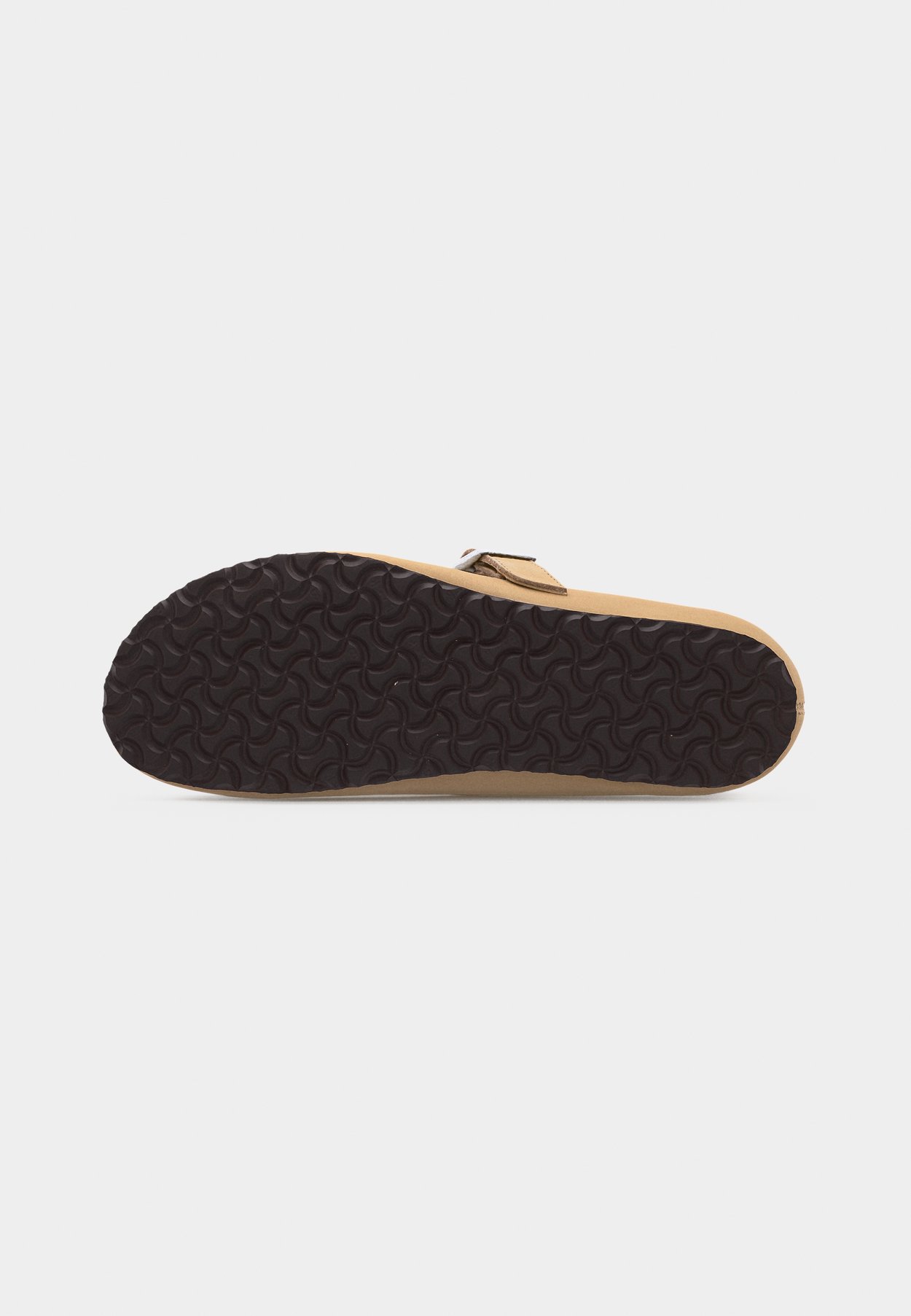 SANTA CLARITA LENB SANDCASTLES NARROW