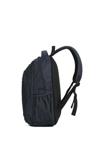 Zaino in tessuto navy con spalline in rete imbottite, tasca laterale e diversi scomparti con zip per lo stoccaggio. Design leggero e resistente.