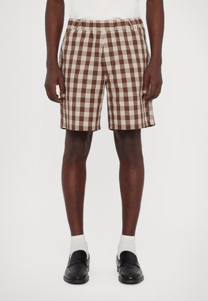 PALAKA LEISURE SHORT - Šortky - walnut
