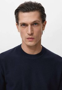 Mango MICROSTRUCTURED - Trui - dark blue