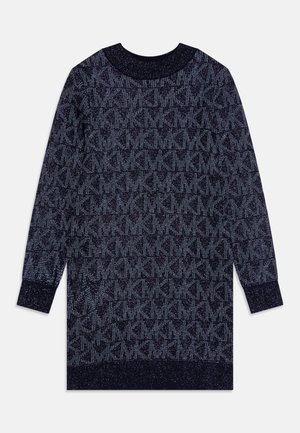 Dunkelblaues Strickkleid mit langen Ärmeln und einem dezenten helleren geometrischen Muster überall.