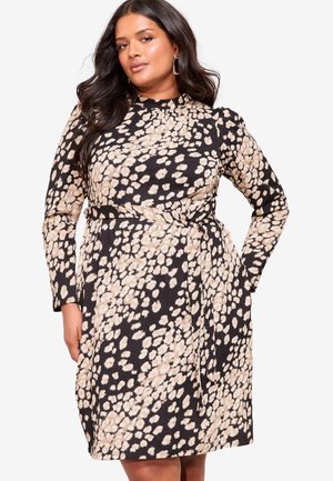 Friends Like These PLUS SIZE FIT - Jerseykjole - black cream
