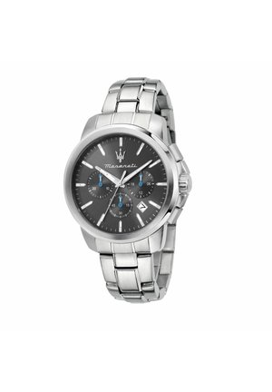 Orologio da polso Maserati argento con quadrante nero, tre sottoquadranti con accenti blu, finestra della data e cinturino in metallo a maglie.