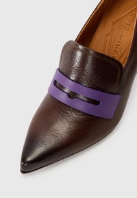 Chie Mihara LOHAN - Decolleté - castaño/linda purple/sucre choco