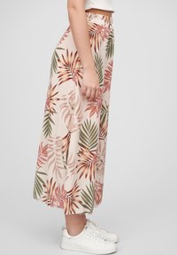 Cloud 5ive LONGFORM MIT ALLOVER BLÄTTER PRINT - Maksiseelik - white