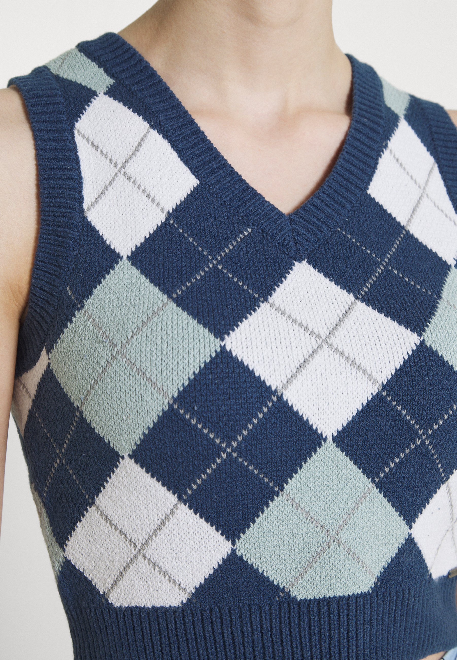 Hollister Co. VEST UPDATE - Jumper 