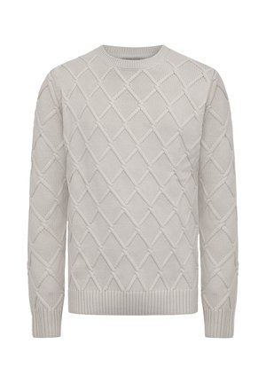 Suéter de punto gris claro con un patrón de diamantes, escote redondeado, puños y dobladillo acanalados, y una superficie texturizada.