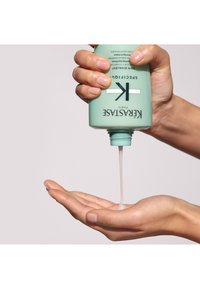 KÉRASTASE BAIN DIVALENT - Shampoo