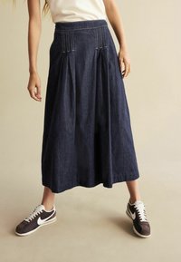 Next FRONT - Maxinederdele - rinse wash