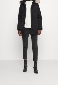 Tommy Hilfiger Vinterkappa /-rock - black