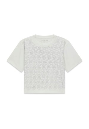 Hvid T-shirt med korte ærmer med perforeret cirkulært logomønster foran, rund halsudskæring og GUESS-mærke indeni kraven.