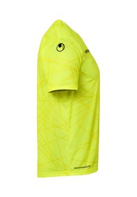 Kortærmet skjorte i lys gul materiale med abstrakte linjemønstre. "smartbreatheLITE" branding nær sømmen.