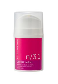 Bottiglia cilindrica bianca con erogatore a pompa, etichettata in rosa intenso e viola scuro. Contiene 50 ml di crema per le mani con olio di argan.