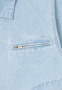 Miniatyrbilde 5