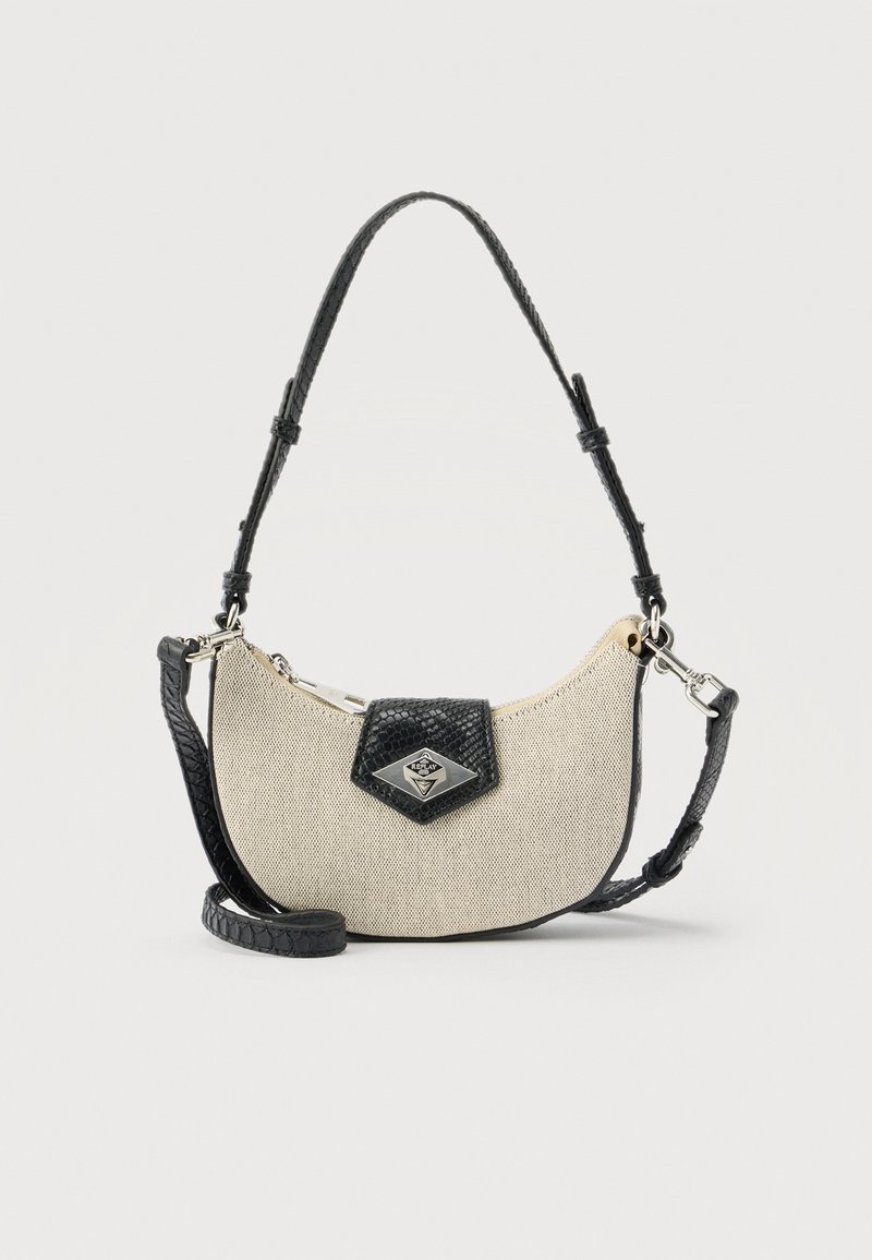 Μικρό μπεζ υφασμάτινο τσαντάκι χειρός με μαύρη δερμάτινη διακοσμητική λεπτομέρεια, ρυθμιζόμενο ιμάντα ώμου και ασημί κούμπωμα.