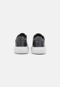 Calvin Klein RAISED CUPSOLE LACE UP - Sneaker low - black
