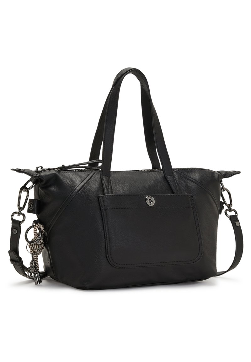 Bolso de mano de cuero negro con asas dobles, bolsillo delantero con botón, correa de hombro desmontable y accesorio de llavero con cordón anudado y charms metálicos.