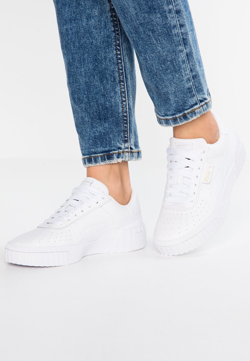 Puma - CALI - Sneakers - white, Forstør