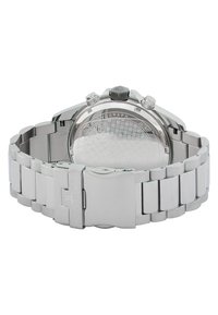 Silverfärgad klocka i rostfritt stål med kronograf, mönstrad baksida, rundade kanter och polerat armband. Funktioner inkluderar en strukturerad urtavla.