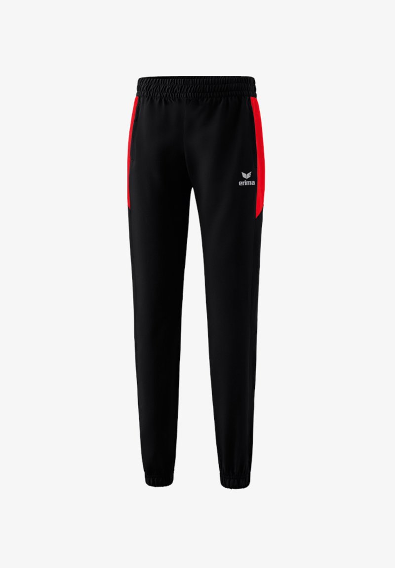 Pantalones deportivos negros con paneles laterales rojos, cinturilla elástica, puños en los tobillos y un logo blanco en el muslo izquierdo. Textura de tela suave.