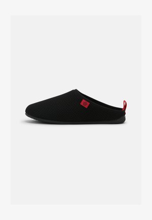 DYNAMIC UNISEX - Tohvelit - black