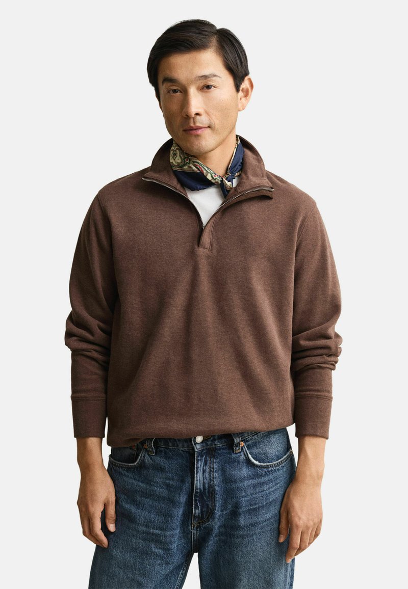 GANT LIGHT SACKER HALF ZIP - Mikina - dark brown melange