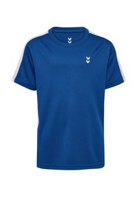 T-shirt de sport bleu à manches courtes avec des bandes blanches sur les côtés et deux logos chevron blancs sur la poitrine et le col.